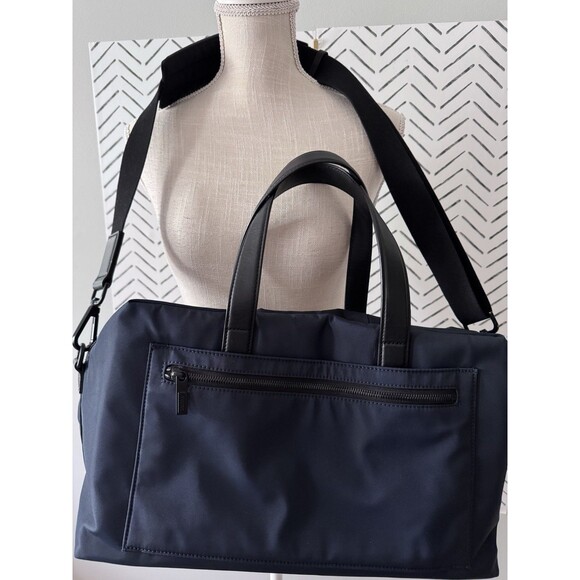 Away The Everywhere Bag Navy Blue Pockets Carry On Travel Nylon Duffle Bag - Picture 2 of 16